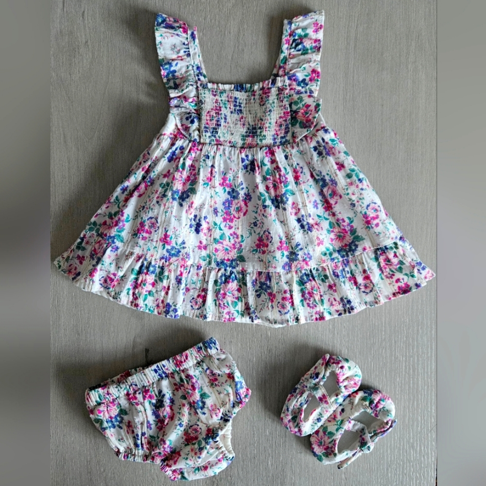 Tommy Bahama floral baby dress set NWOT - 0-3M